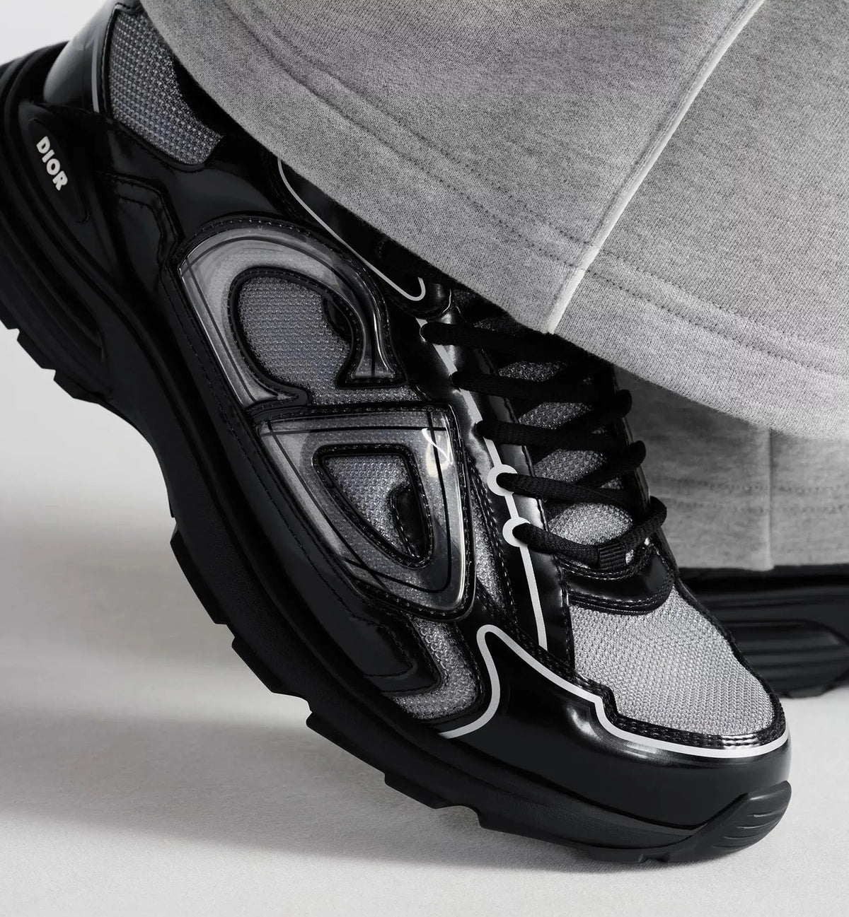 Dior B30 Countdown