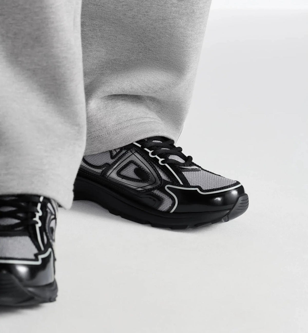 Dior B30 Countdown